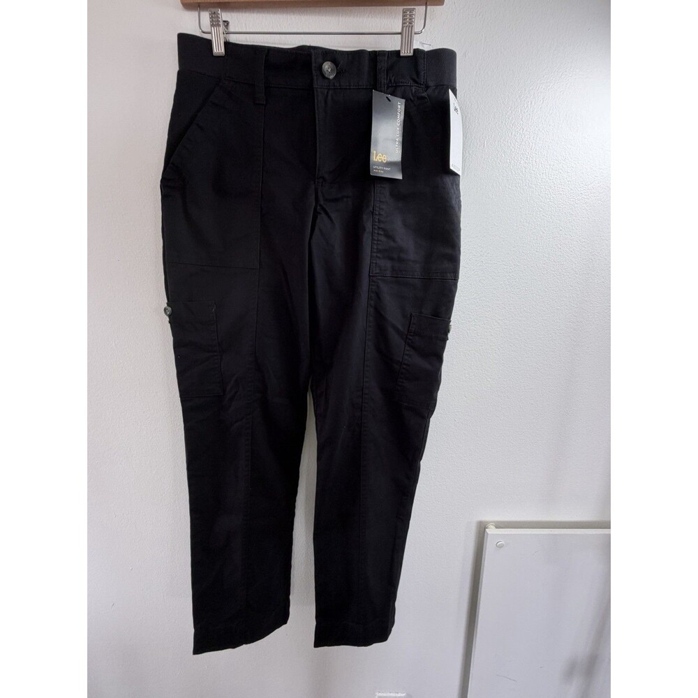 Lee Ultra Lux Comfort Utility Pants Womens 6 Short Black Cargo Straight NWT - Picture 3 of 13